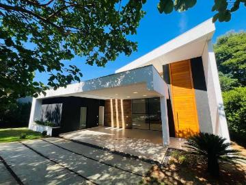 Casa / Sobrado em Condomínio para Venda em Lagoa...