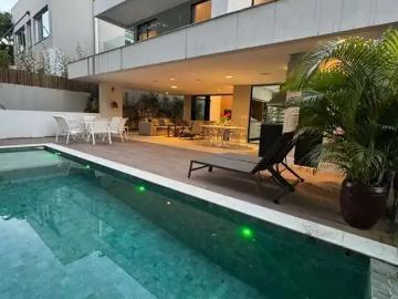 Casa / Sobrado em Condomínio para Venda em Salvador/BA...