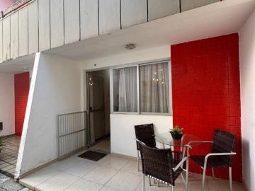 Casa / Sobrado em Condomínio para Venda em Salvador/BA...