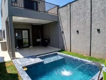 Casa / Sobrado em Condomínio para Venda em Santana de...