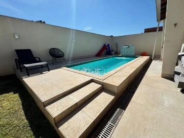Casa / Sobrado em Condomínio para Venda em Sarandi/PR...