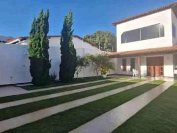 Casa / Sobrado para Venda em Vitória da Conquista/BA...