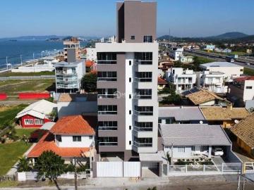 Casa / Sobrado para Venda em Barra Velha/SC Tabuleiro 3...