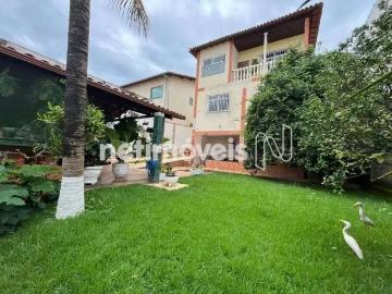 Casa / Sobrado para Venda em Belo Horizonte/MG Camargos...