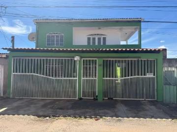 Casa / Sobrado para Venda em Brasília/DF Taguatinga...