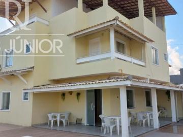 Casa / Sobrado para Venda em Camaçari/BA Abrantes 6 Quartos