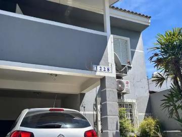 Casa / Sobrado para Venda em Canoas/RS Estância Velha 3...
