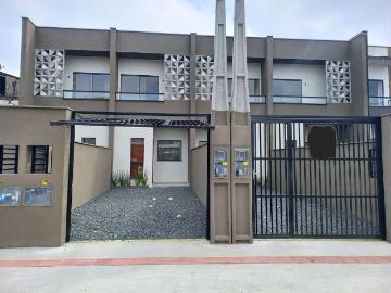 Casa / Sobrado para Venda em Joinville/SC Iririú 2 Quartos