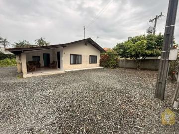Casa / Sobrado para Venda em Joinville/SC Rio Bonito...