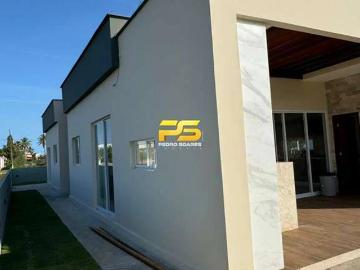 Casa / Sobrado para Venda em Lucena/PB Praia de Camaçari...