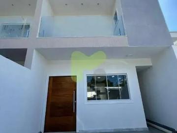 Casa / Sobrado para Venda em Macaé/RJ Vale das Palmeiras...