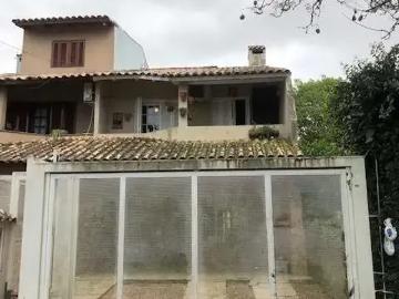 Casa / Sobrado para Venda em Porto Alegre/RS Guarujá 3...