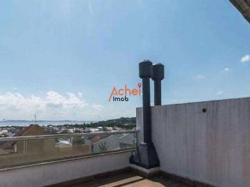 Casa / Sobrado para Venda em Porto Alegre/RS Guarujá 3...