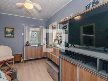 Casa / Sobrado para Venda em Porto Alegre/RS Sarandi 1...