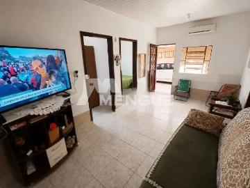 Casa / Sobrado para Venda em Porto Alegre/RS Sarandi 3...