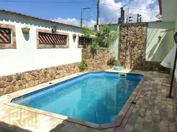 Casa / Sobrado para Venda em Praia Grande/SP Vila...