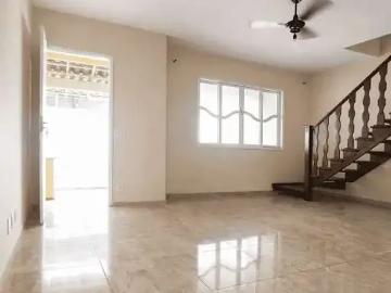 Casa / Sobrado para Venda em Rio das Ostras/RJ Jardim...