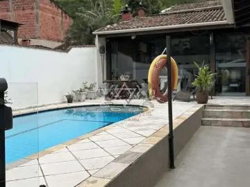 Casa / Sobrado para Venda em São Sebastião/SP São...