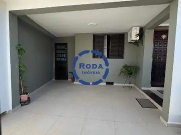 Casa / Sobrado para Venda em São Vicente/SP Vila Valença...