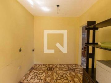 Casa / Sobrado para Locação em Cotia/SP Recanto Arco...