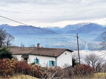 Casa unifamiliare con 4 locali e splendida vista...