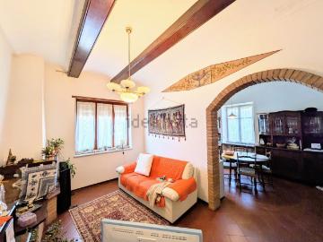 Case e ville in vendita di 396 m² in Via Capoluogo, 30