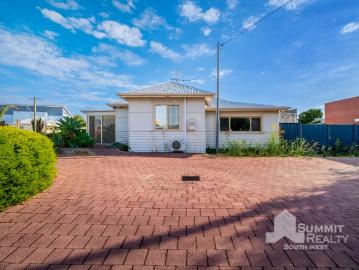 RARE CENTRAL BUNBURY CORNER SITE 719m² WITH 8 CAR BAYS A...