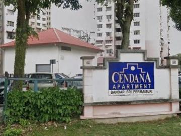 Cendana Apartment Renovated with tiles cornice kitchen...