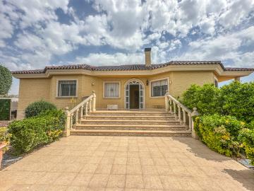 Chalet independiente en Orihuela