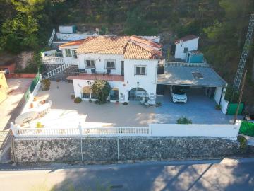 Chalet, Parcent