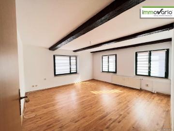 Charmante 2 Zimmer Wohnung mit hochwertiger NEFF...