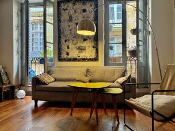 CHARMANTE MAISON AU CŒUR DU QUARTIER SAINT MICHEL – BORDEAUX