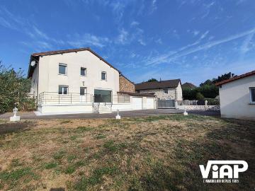 CHARMANTE MAISON LOFT LANDOUGE