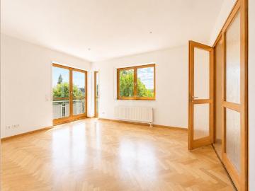 Charmante Wohnung mit Balkon in Weimars Südvorstadt zur...