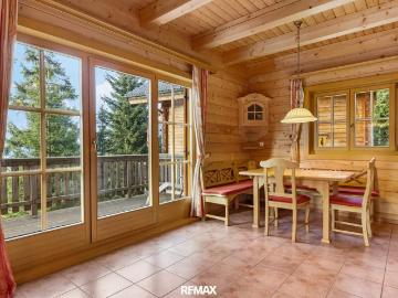 Charmantes, alpines Chalet mit Panoramablick im Wander...