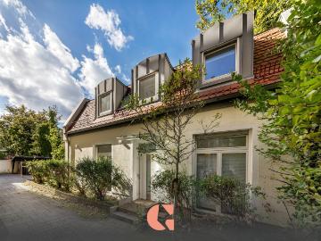 Rarität: Ehemaliges Kutscherhaus in Neuhausen