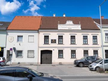 Charmantes Gründerzeithaus im Herzen von Gaweinstal mit...