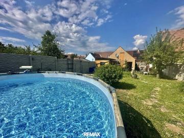 Charmantes Landhaus mit Pool – Ruhe, Natur und...