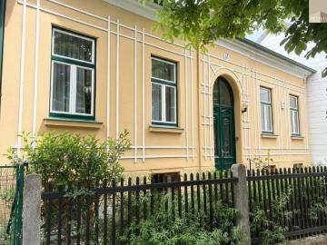 Charmantes Stadthaus in Baden – ruhige Lage mit großem...