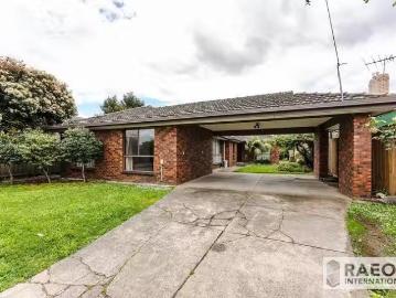 Rental! 5 BR 3 The Crest, Bulleen, VIC 3105