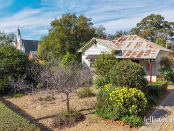 Charming 1920s cottage in the heart of Maldon