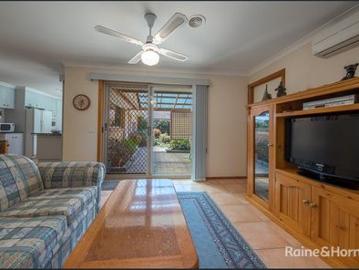 charming 3 bedroom home