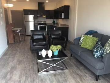 Deal! 2 Bd Premium Pine Creek Manor