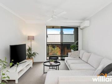 City Fringe Living – Spacious 2 Bed, 2 Bath Apartment...