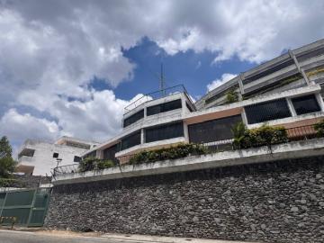 Complejo Residencial: Un oasis de independencia y conexión
