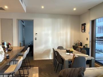 Convenient Modern One Bedroom Plus Study Apartment in...