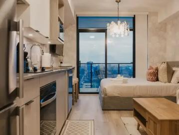 Condo Kelowna BC 104991447