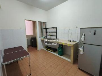 Condo/Serviced Residence