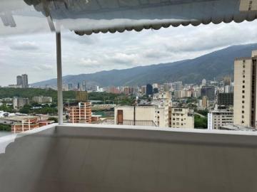 Colinas de Bello Monte Apartamento con Vista Panorámica