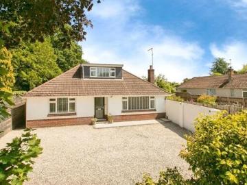 Corfe Mullen, Wareham Road, Wimborne, 4 Bedroom Bungalow